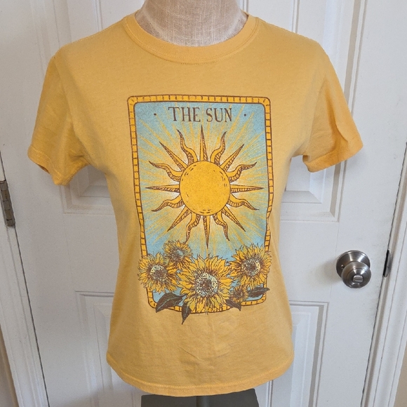 Mighty Fine Tops - Yellow Sun Graphic Tee With Sunflowers